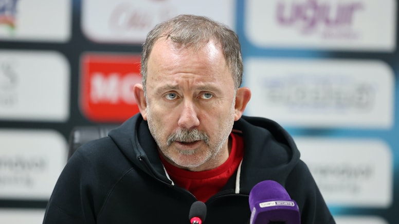 Sergen Yalçın G.Saray'ın puan kaybedeceği maçı tahmin etti