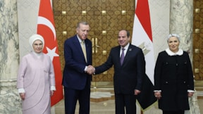 BAE'den Sisi'ye Erdoğan'dan farklı tarife