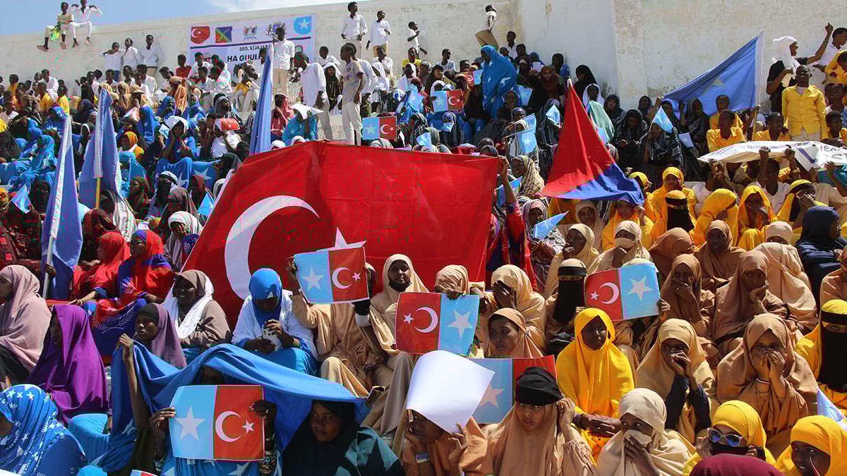 Somali'de anlaşma kutlaması