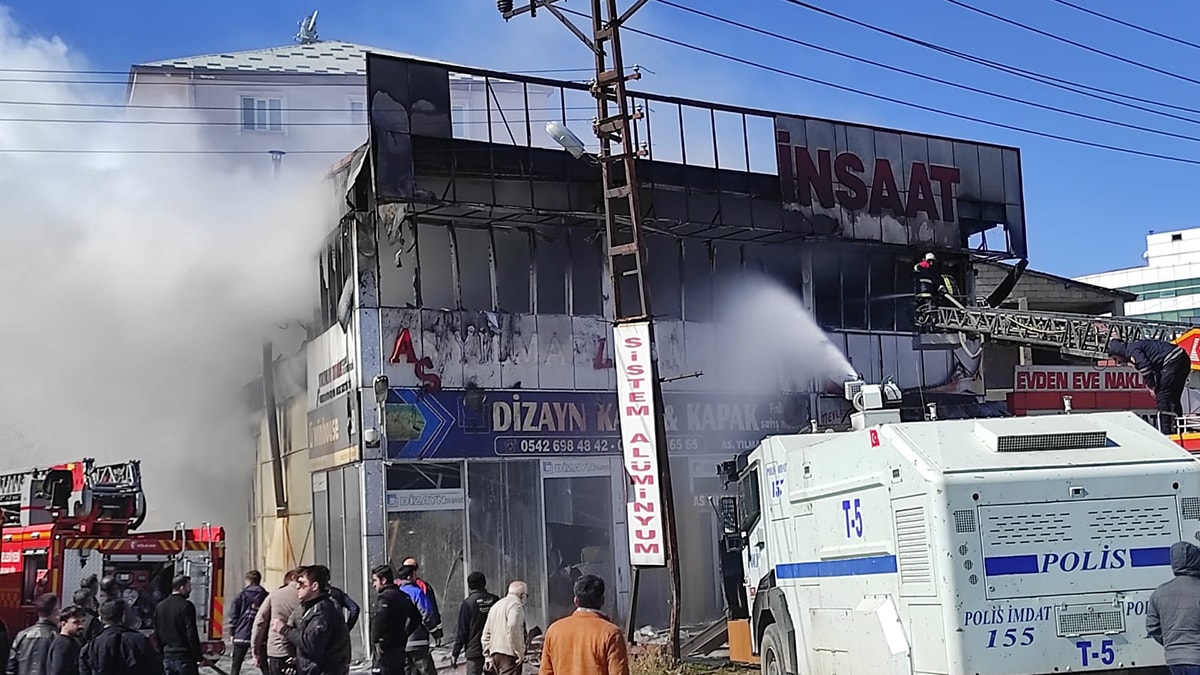 Yangına TOMA ile müdahale