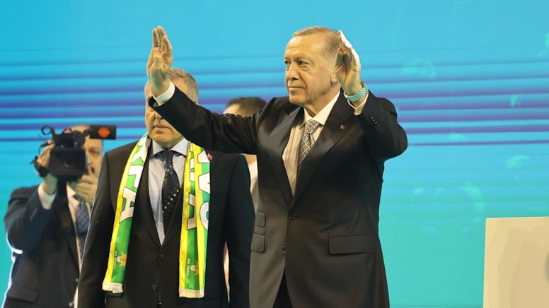 Erdoğan'dan CHP'ye 'yoldaşlık' tepkisi