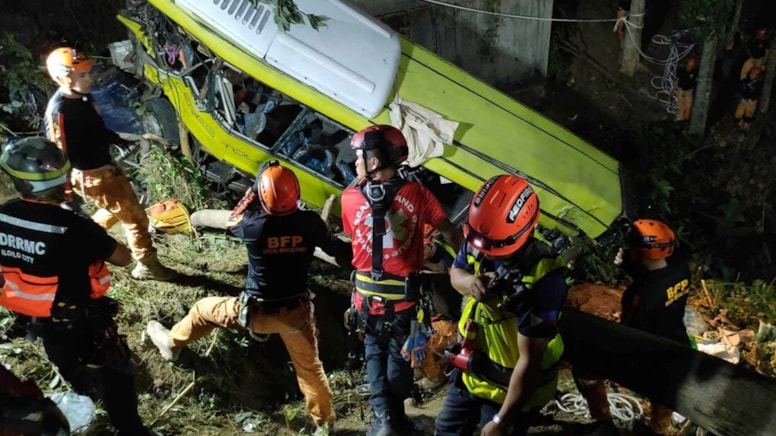 Filipinler'de katliam gibi kaza: 17 kişi öldü
