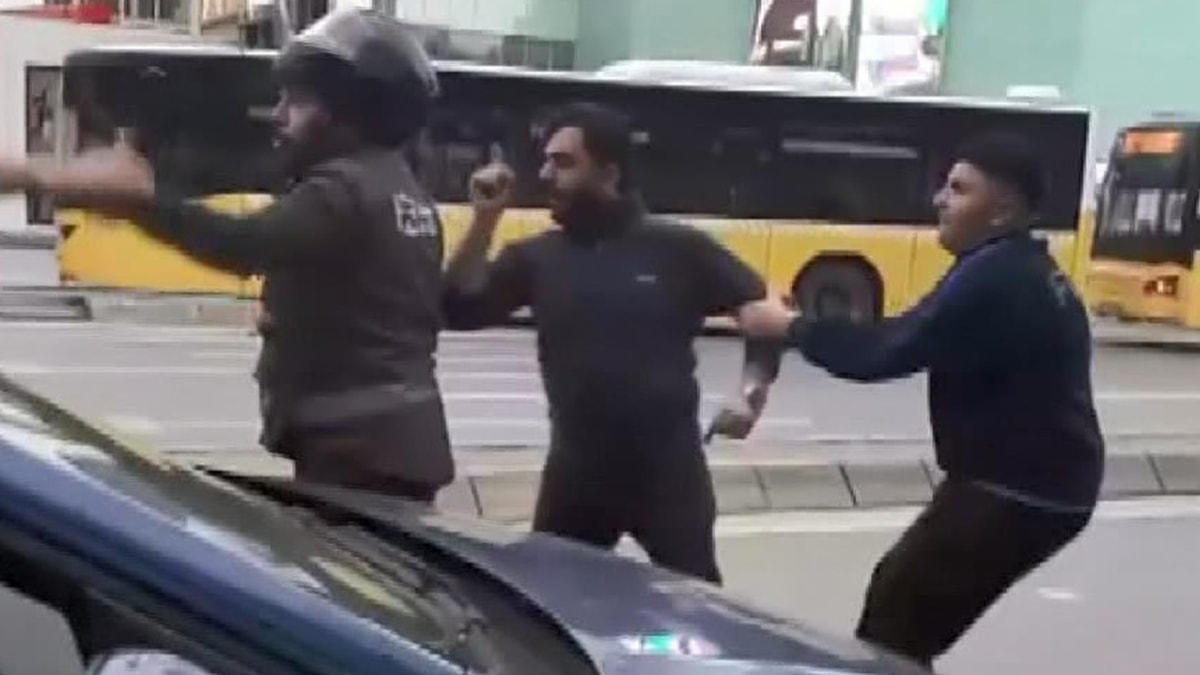 Kaza yaptı, '50 dosyam var' diyerek tehdit etti