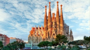 Turistlerin gözdesi Sagrada Familia’nın bitiş tarihi belli oldu