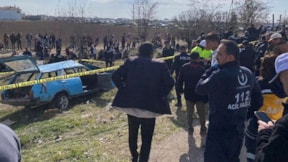 Konya'da can pazarı... Otobüs durağına araç girdi: 4 ölü 5 yaralı