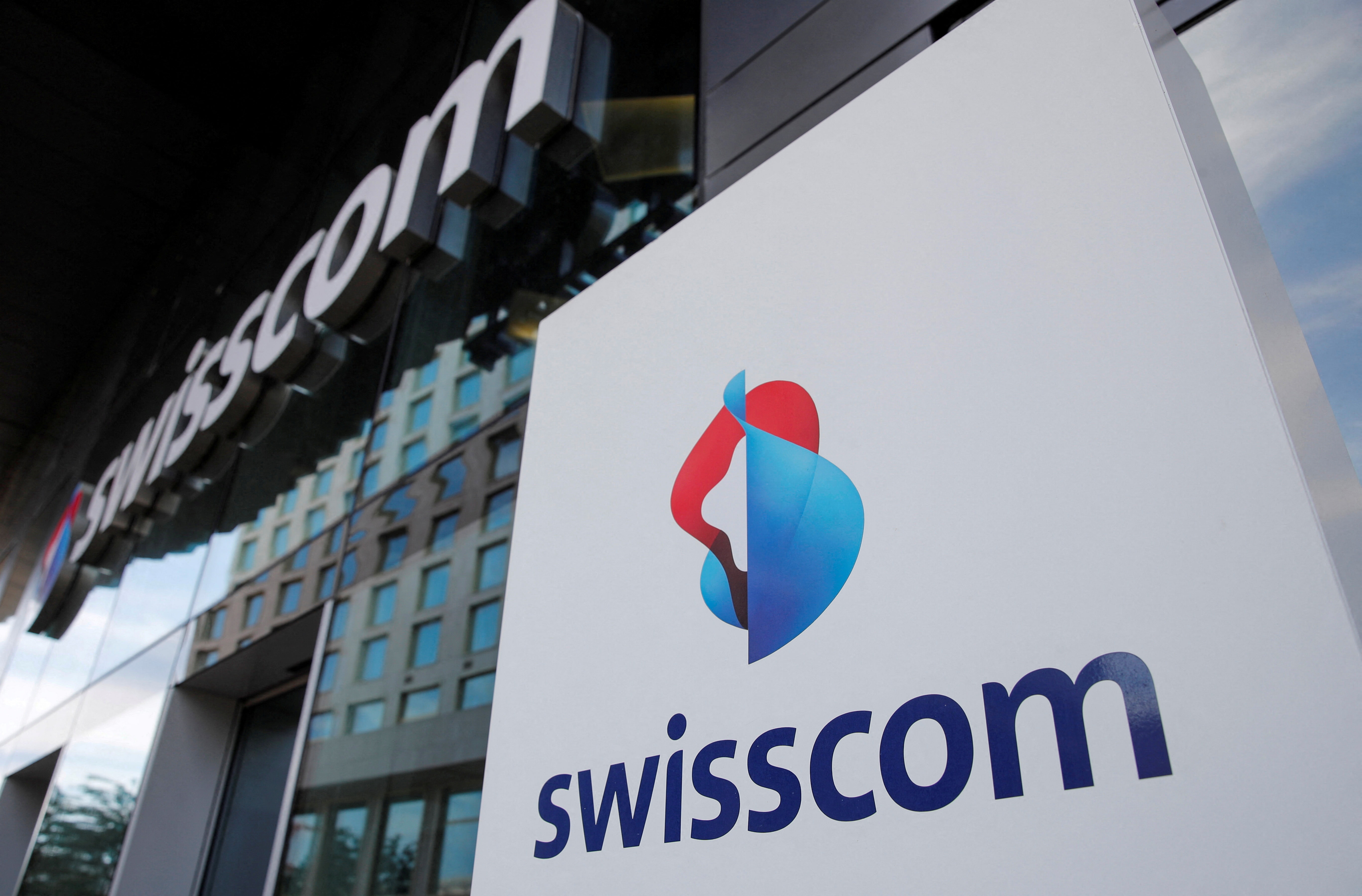 Swisscom, Vodafone Italia'yı 8,7 milyar dolara satın alacak