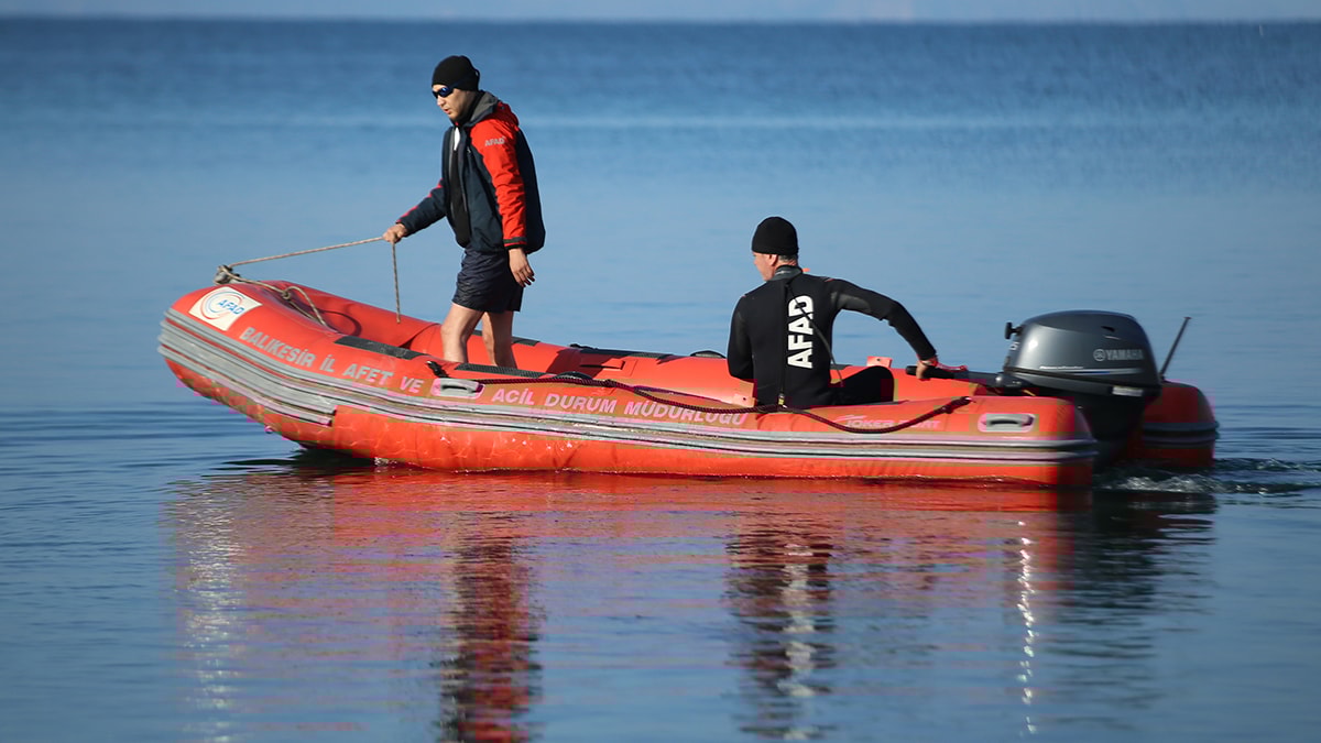 Çanakkale'de ceset devriyesi