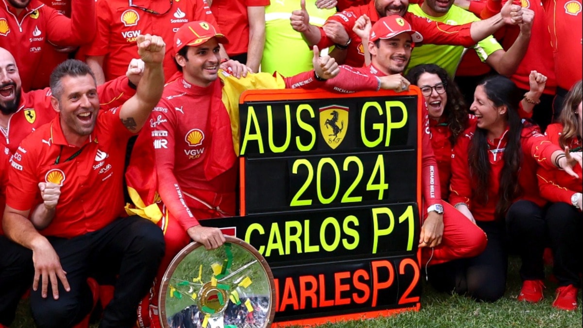 Sainz ameliyattan 16 gün sonra kazandı! Ferrari duble yaptı