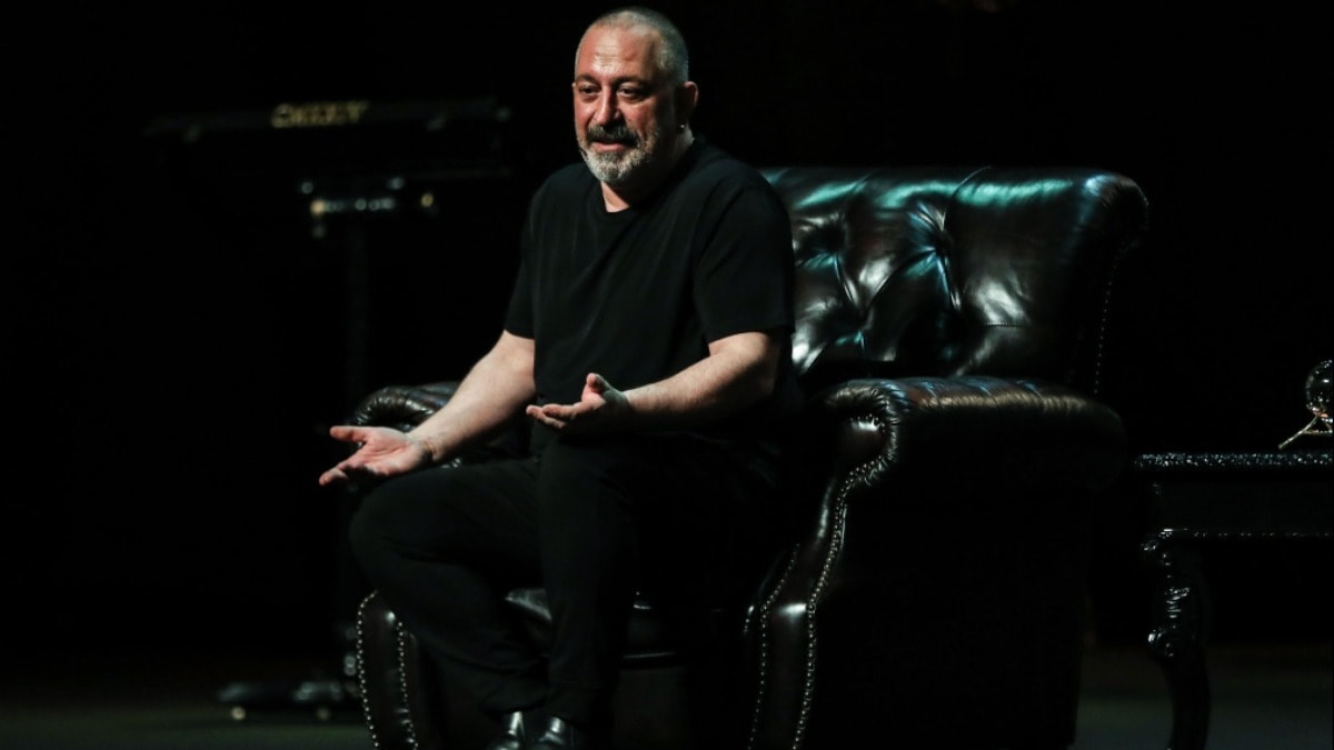 Cem Yılmaz sağlık durumuyla ilgili açıklama yaptı