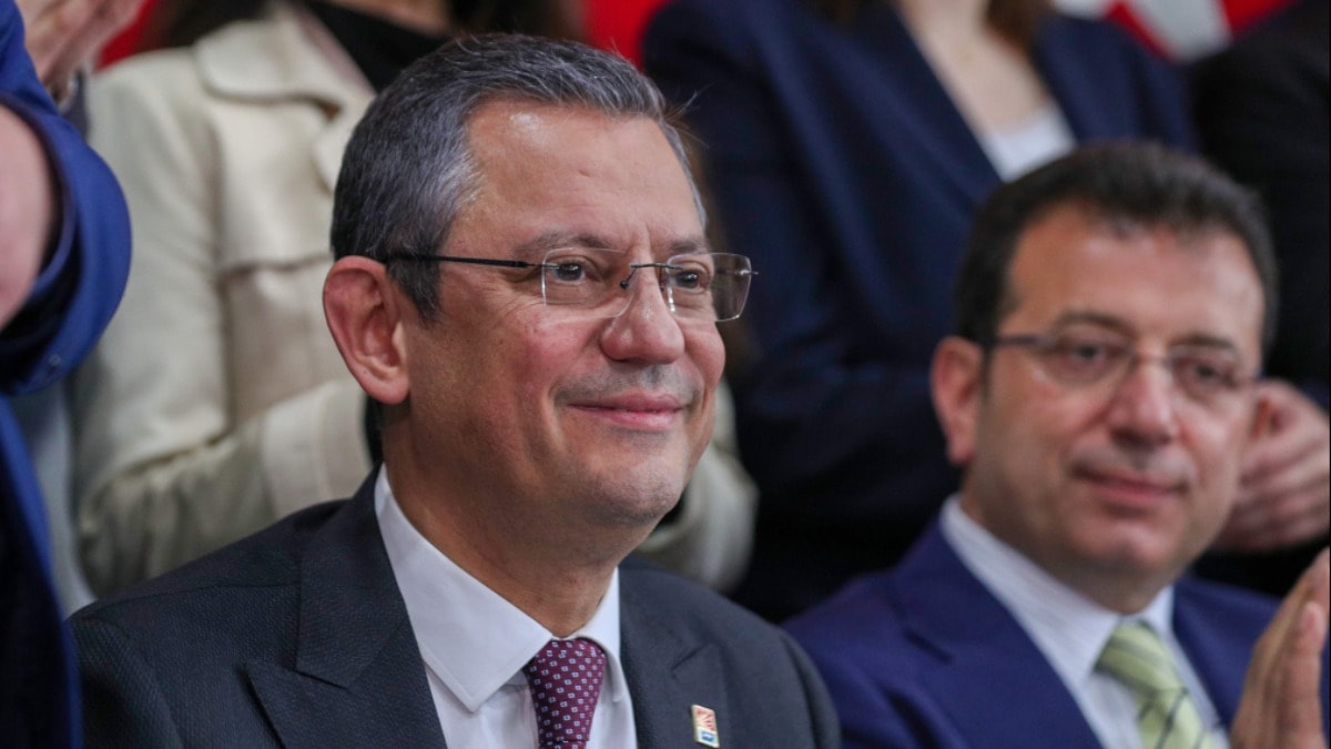 Özgür Özel'den 'İmamoğlu’nun cumhurbaşkanı adaylığı' yorumu