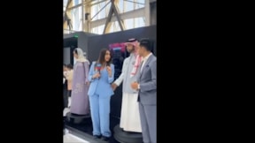 Suudi Arabistan’ın ilk robotu kadın muhabiri taciz etti