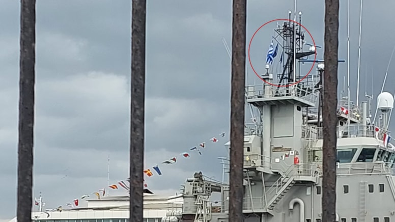 MSB'den 'İzmir'de Türk bayrağı çekmeyen Yunan gemisi' açıklaması