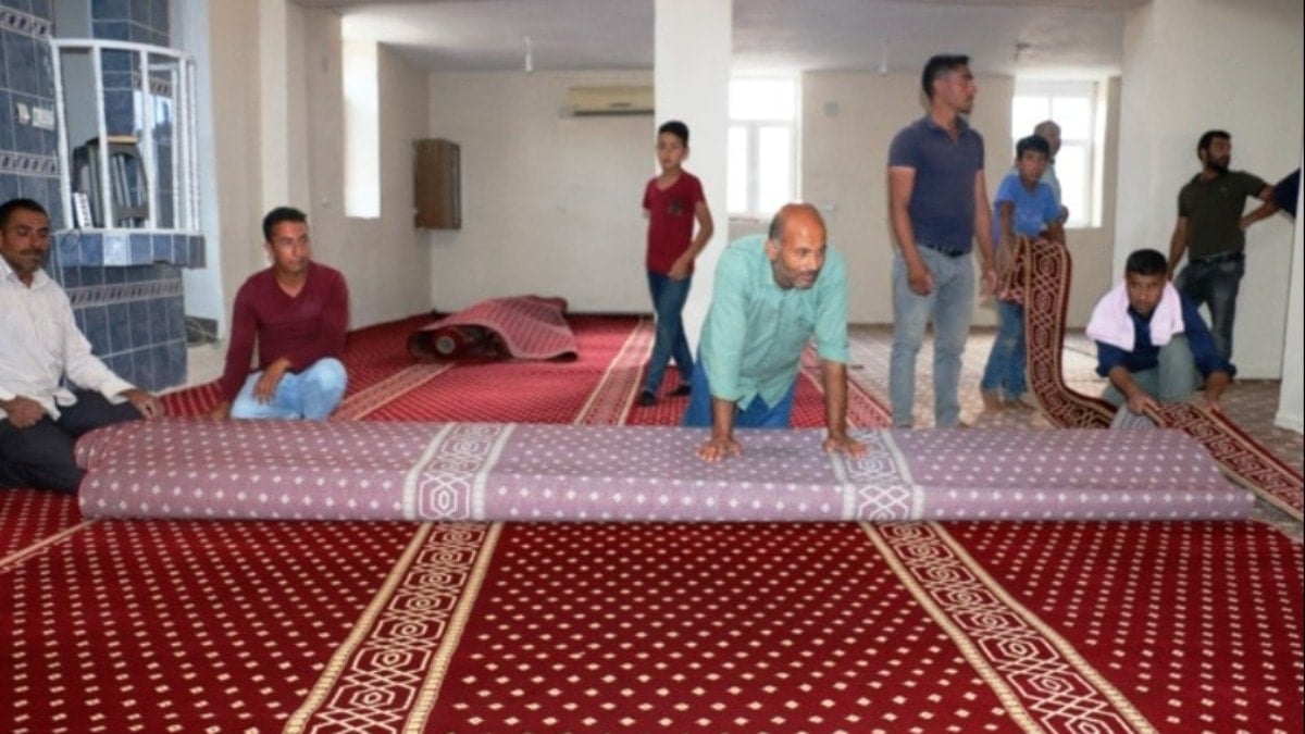 AKP'li belediyenin halı aşkı