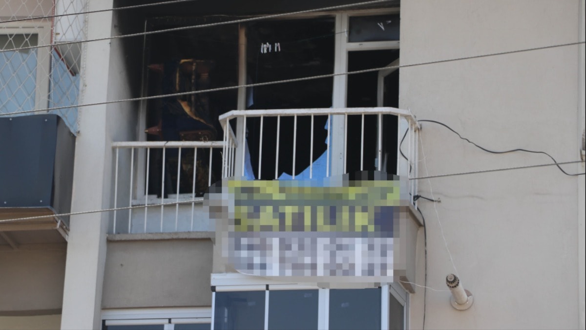 Eşiyle tartışan koca, evi ateşe verdi