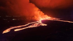 İzlanda'da yanardağ lav saçtı: En güçlü patlama yaşandı