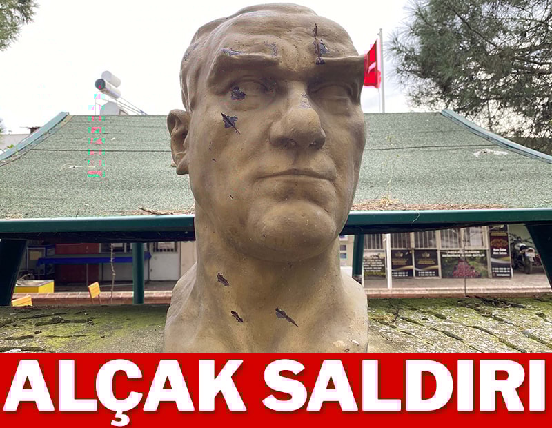 Atatürk büstüne baltalı saldırı