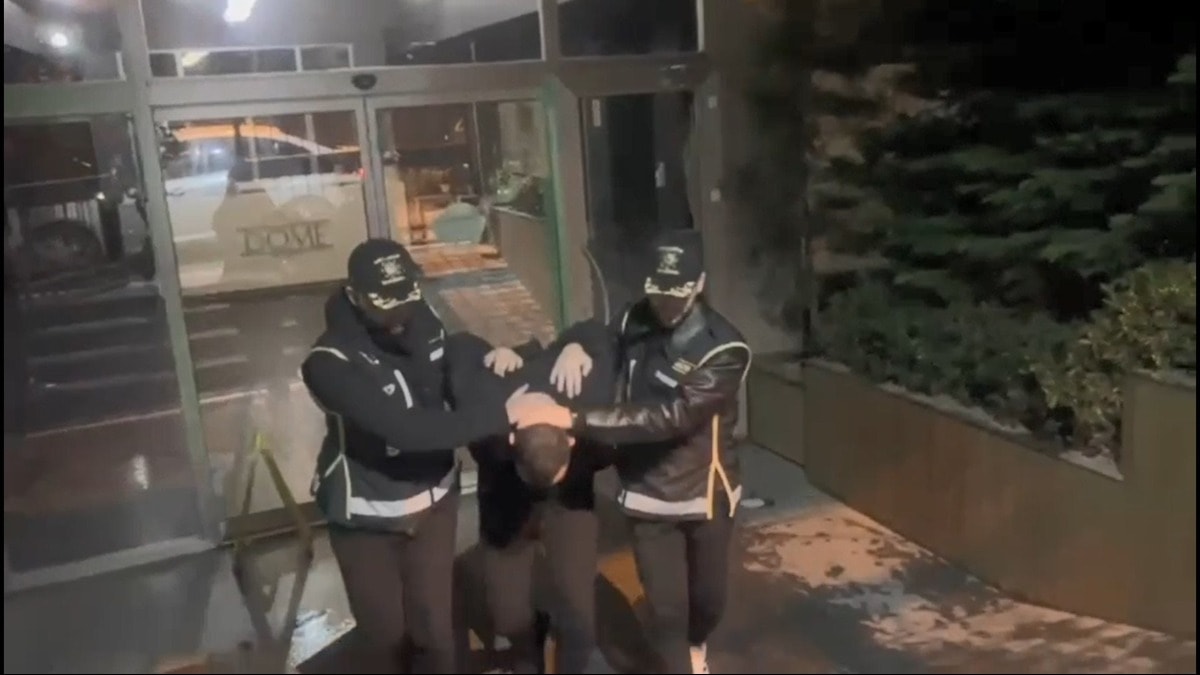 İstanbul'da suç örgütüne operasyon: 40 gözaltı