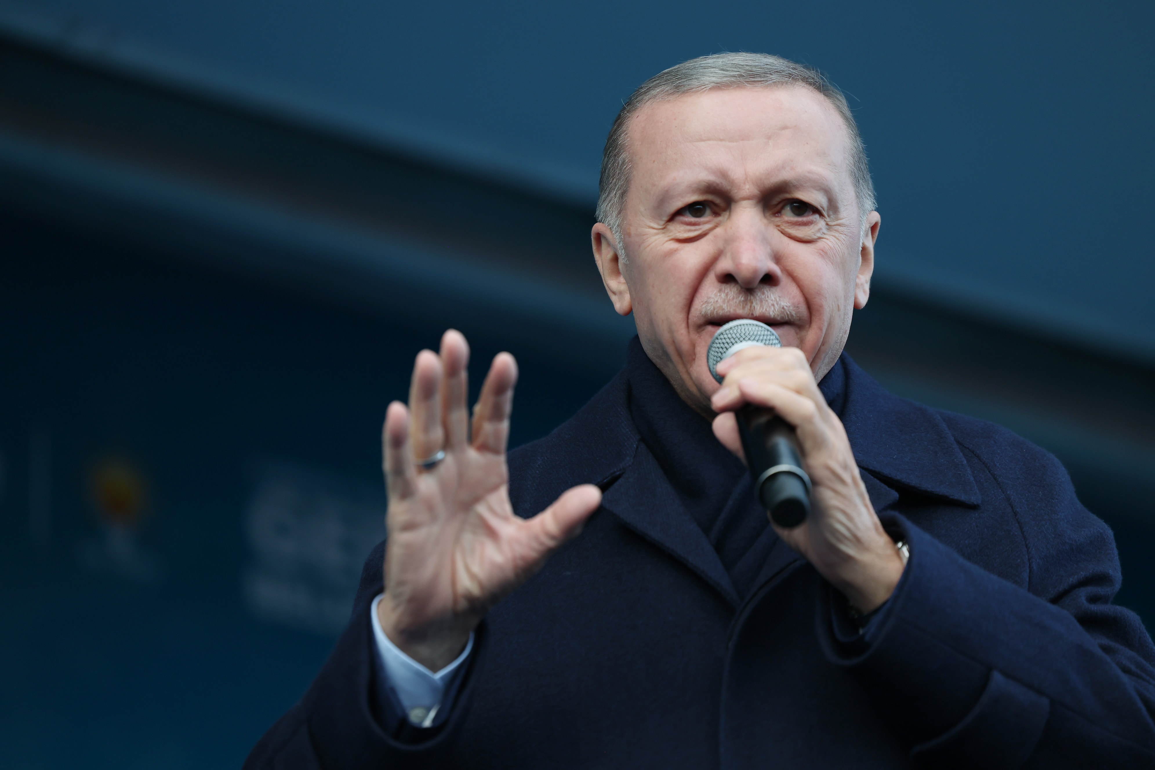 Erdoğan: Merkez Bankamızın döviz rezervlerinde herhangi bir sorun yok