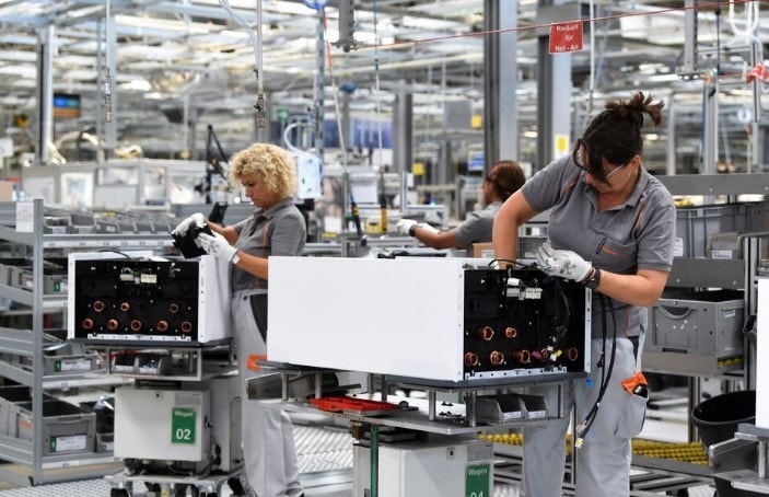 Almanya'da fabrika siparişlerinde sert düşüş