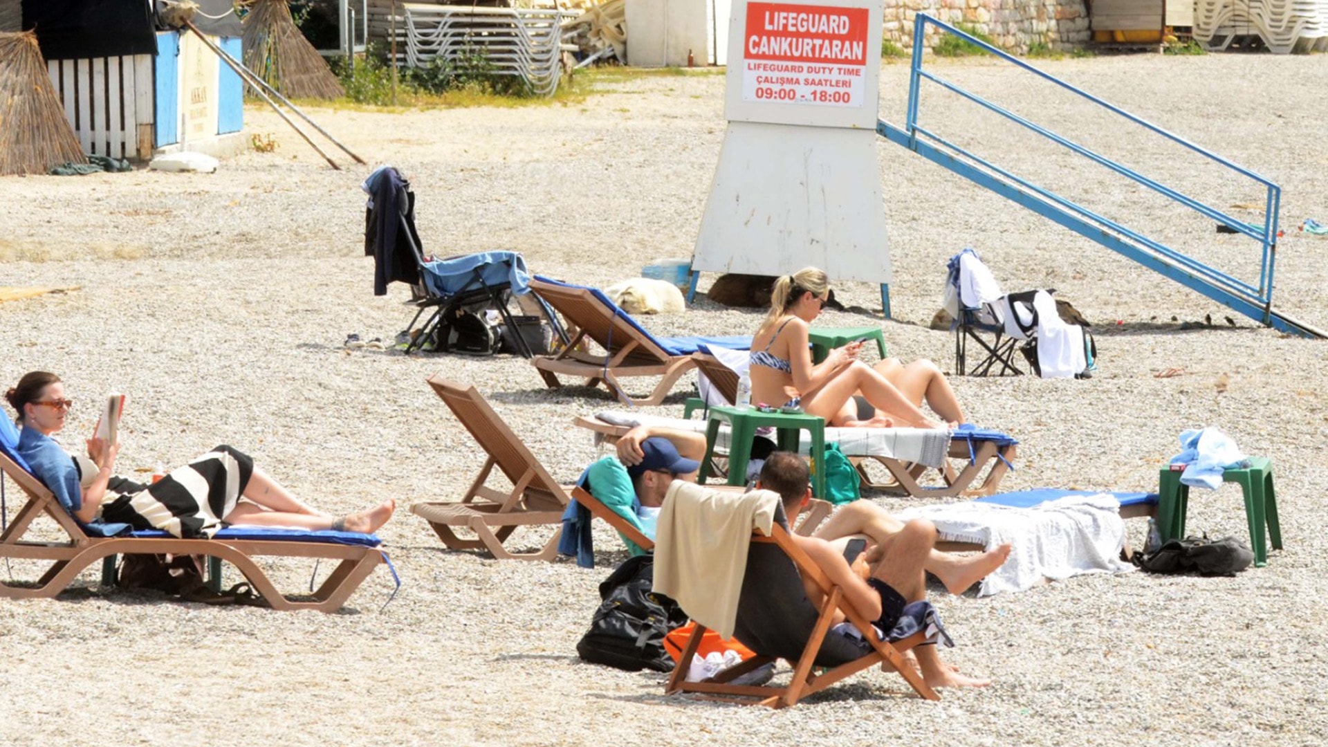 Bodrum'da oyunu kullanan denize koştu