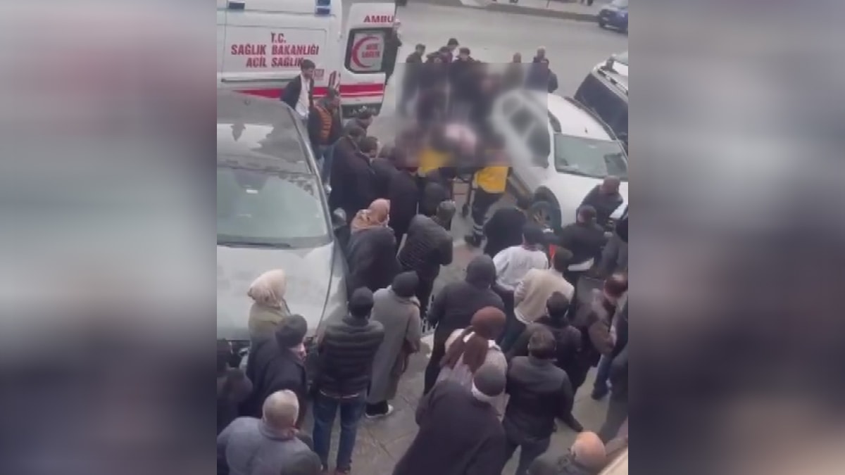 Arnavutköy'de börekçide buluştuğu arkadaşını öldürdü