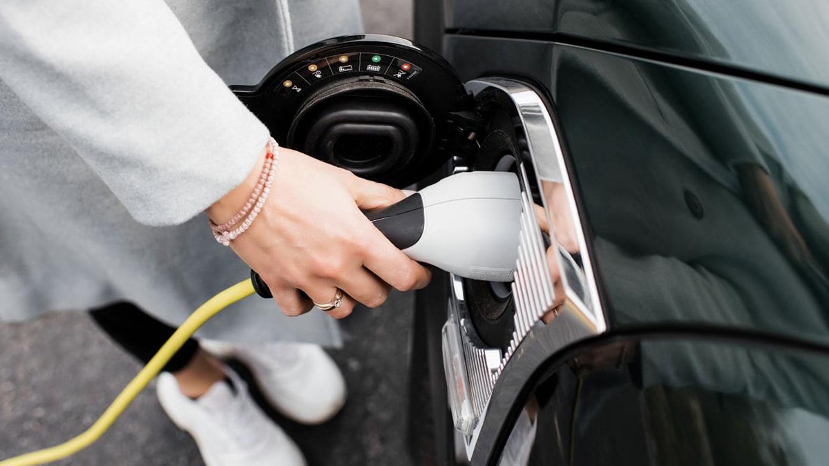 Türkiye'de 5 ayda 27 bini aşkın elektrikli otomobil satıldı