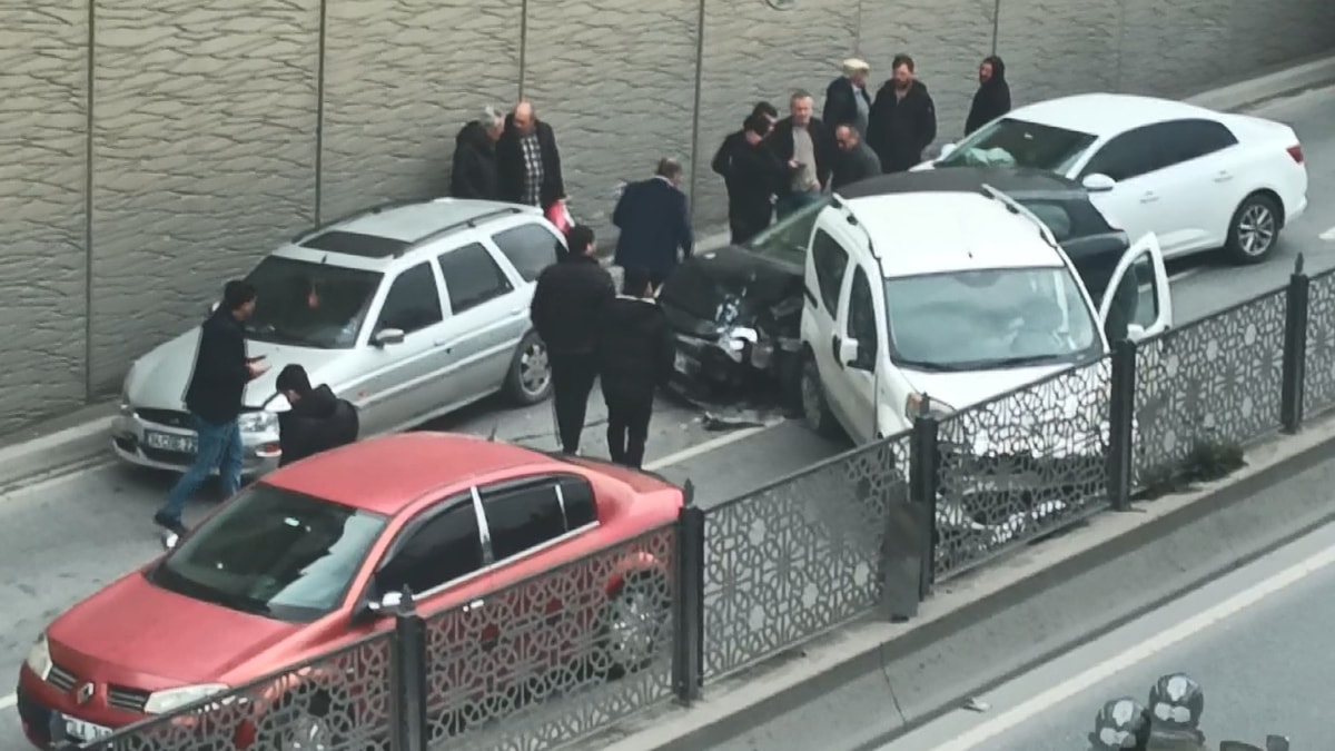 Esenyurt'ta zincirleme kaza