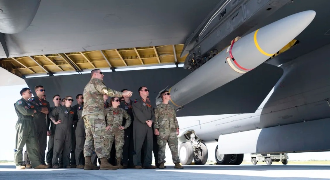 ABD, Pasifik'te ilk defa hipersonik füze fırlattı... 'Çin ve Rusya'ya gözdağı'