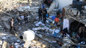5 ülke Gazze'ye havadan yardım indirdi