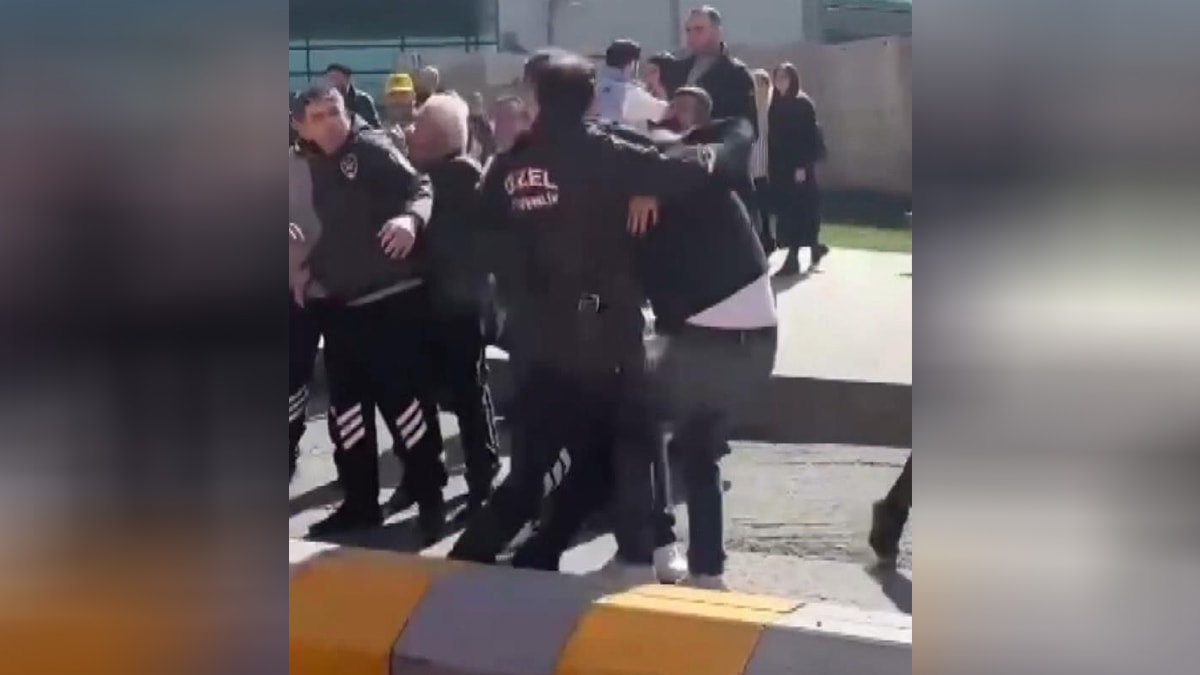 Şişli'de hastane bahçesinde doktora şiddet