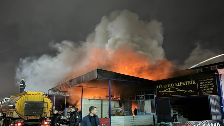 Kocaeli'de korkutan yangın: 1 ölü