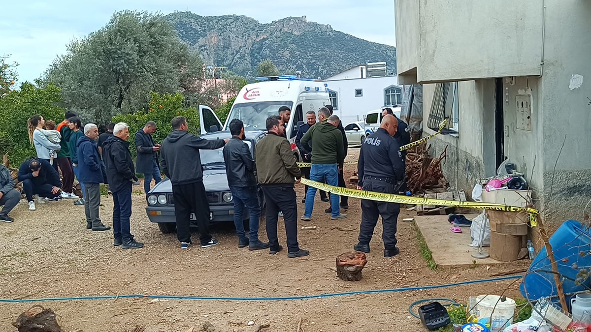 29 yaşındaki Uğur evde ölü bulundu, karısı gözaltına alındı