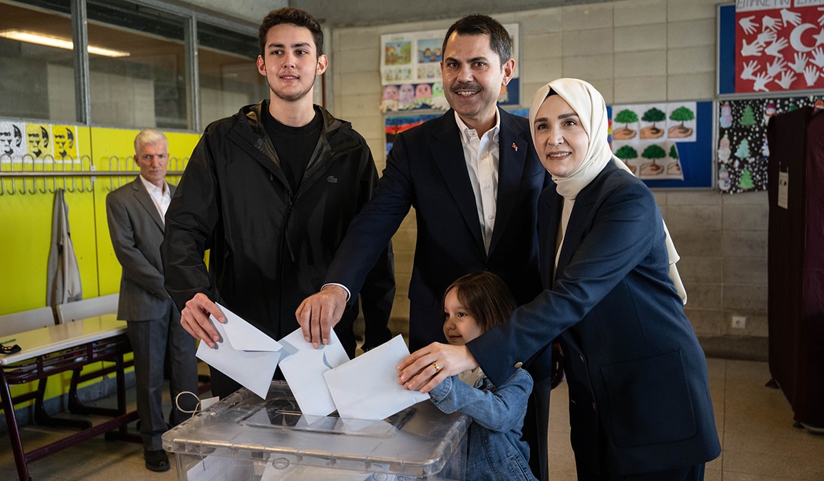 Murat Kurum, oyunu Kağıthane'de kullandı