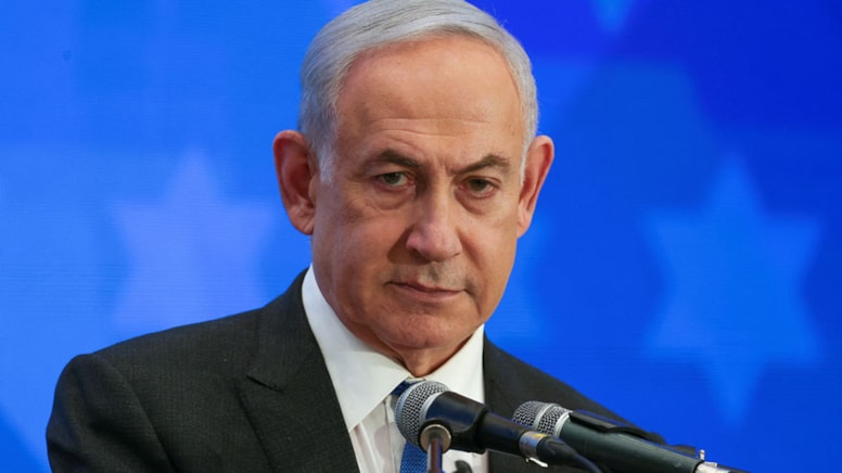 İsrail hükümetinde istifa kararı
