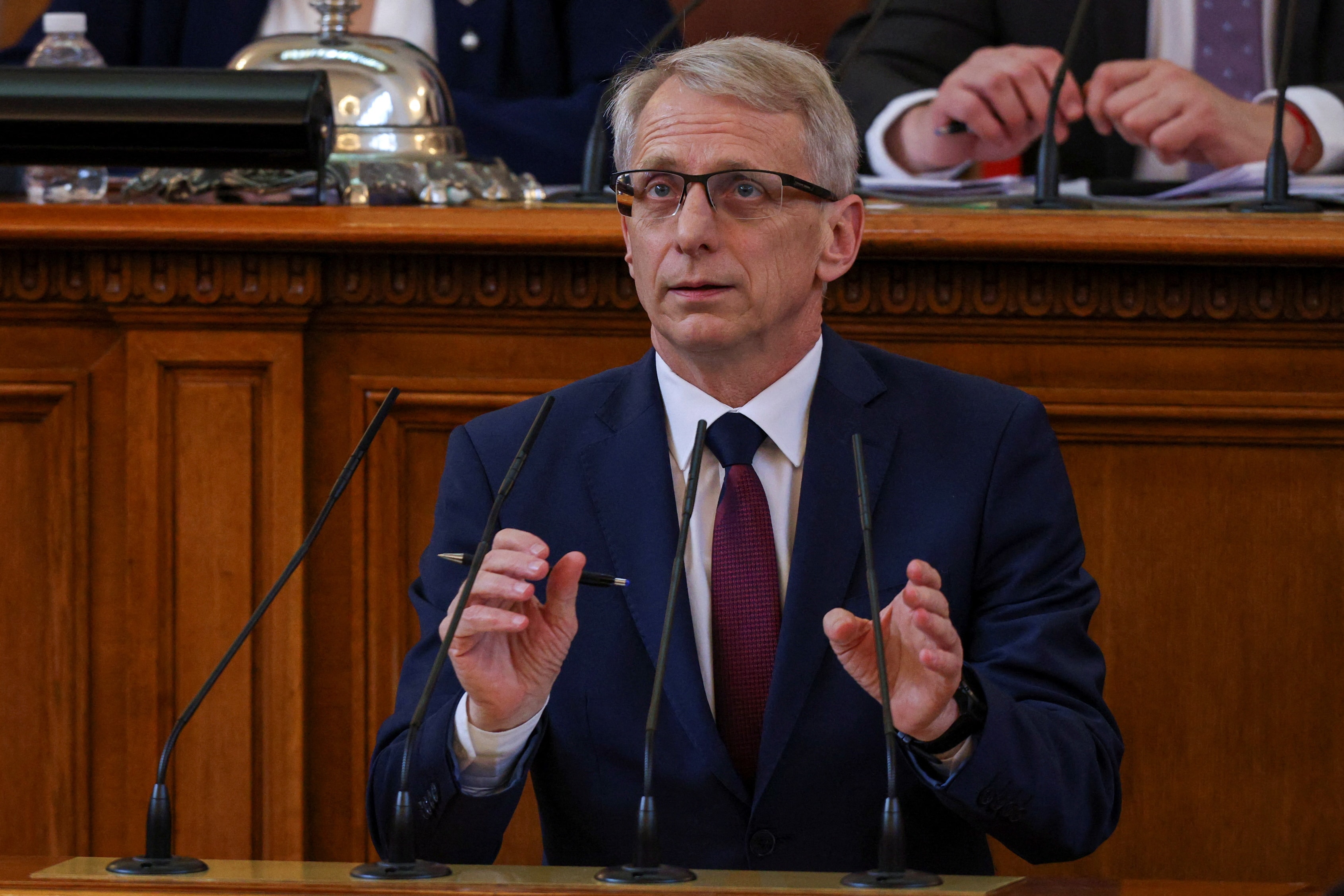 Bulgaristan Başbakanı Denkov istifa etti