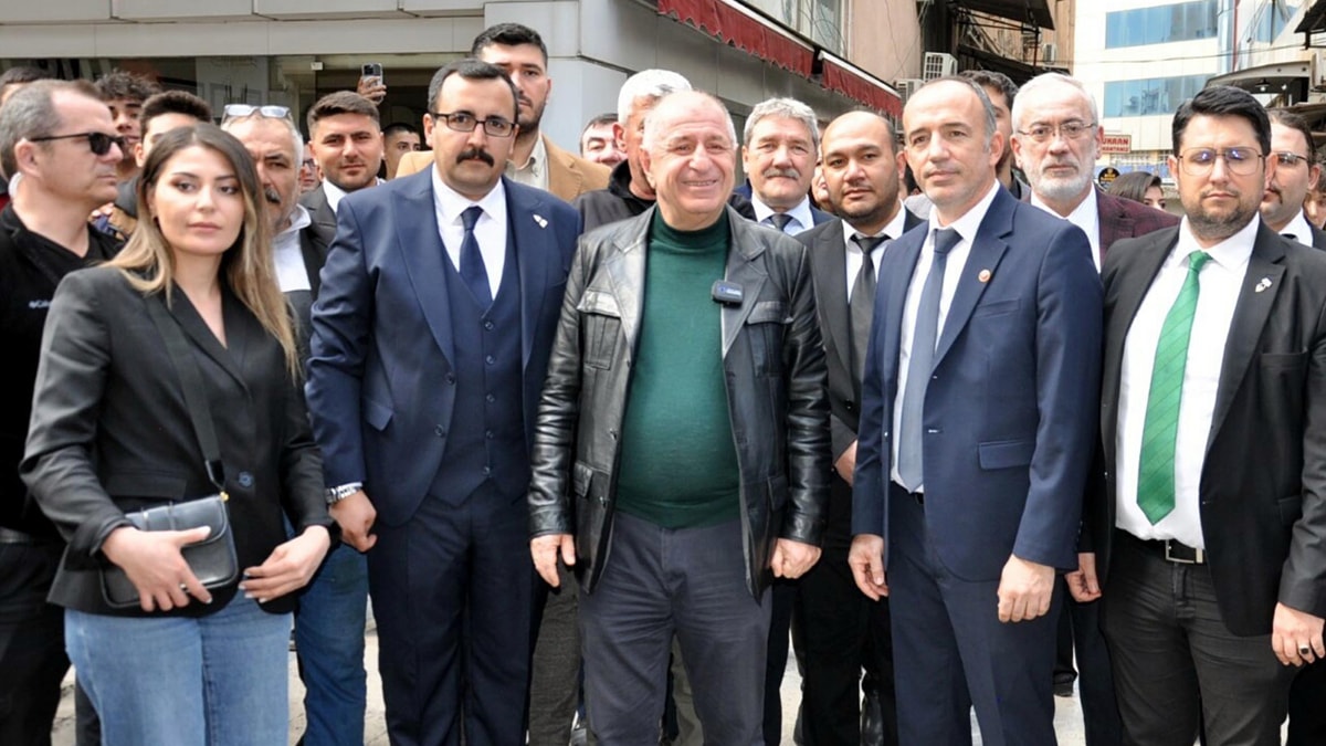 Ümit Özdağ: Belediye hizmeti size 1 liraysa Suriyeli'ye, Afgan'a 3 lira olacak