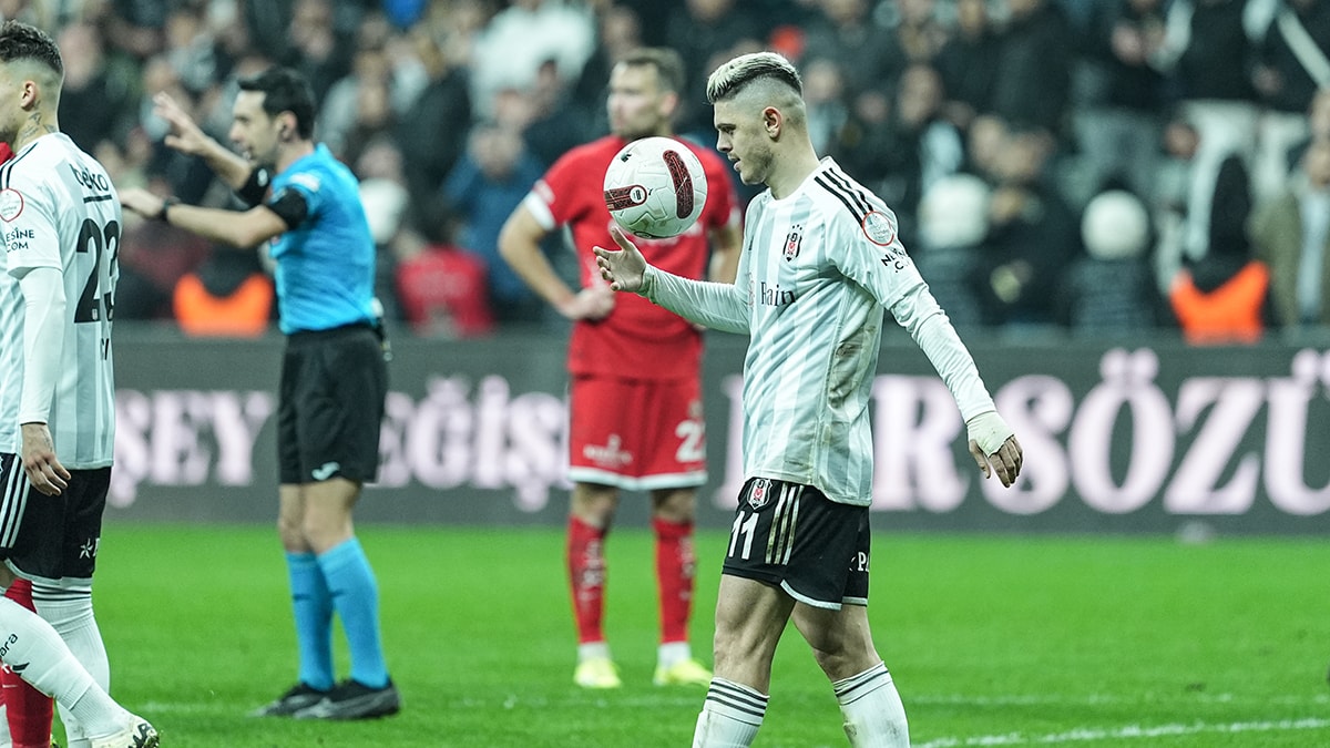 Beşiktaş faciası devam ediyor