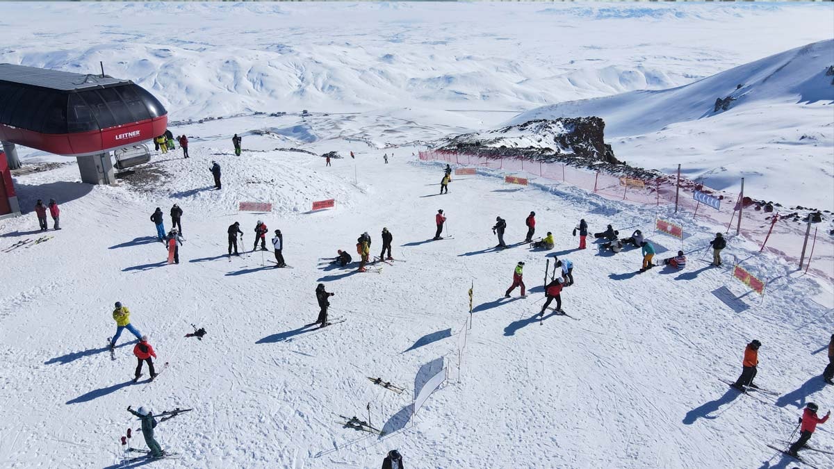 Erciyes'te adrenalin dolu kayak keyfi: Ottoman pisti