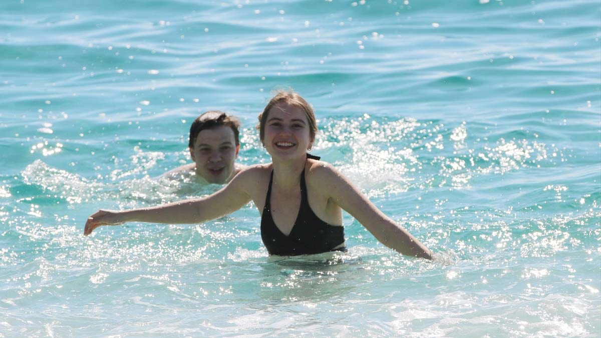 Alanya'da mart ayında deniz keyfi