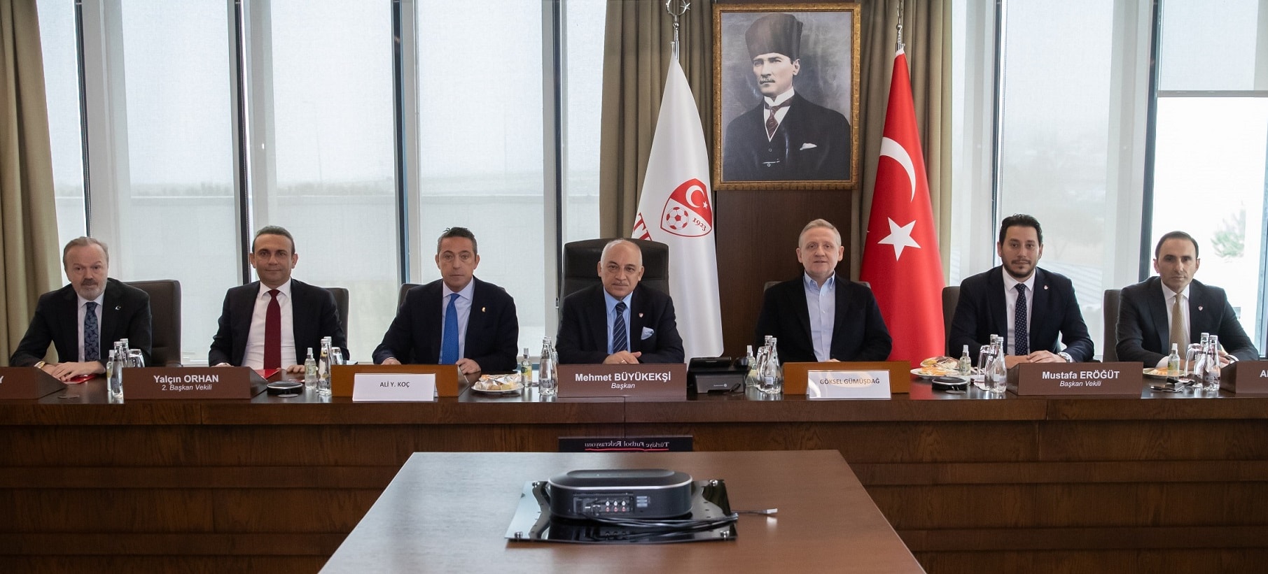 Futbol maçlarının yayın hakları ihalesinde son karar verildi