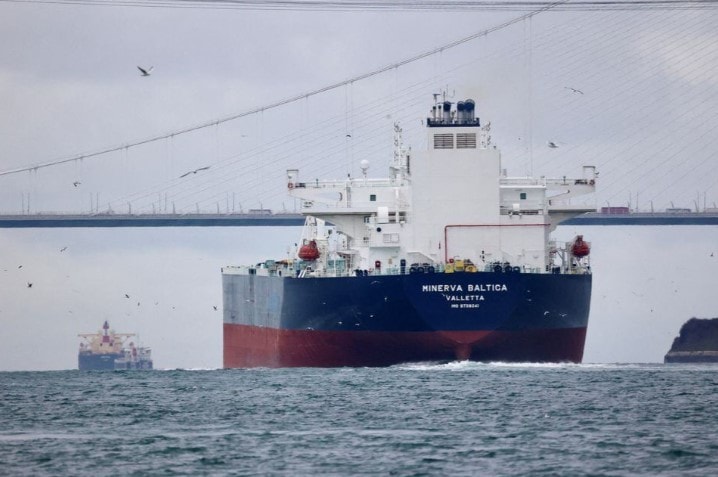 ABD tehdit etti, Hatay'daki terminal Rus petrolünden vazgeçti