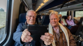 İsviçre'de emeklilere yılda 1 maaş ikramiye onaylandı