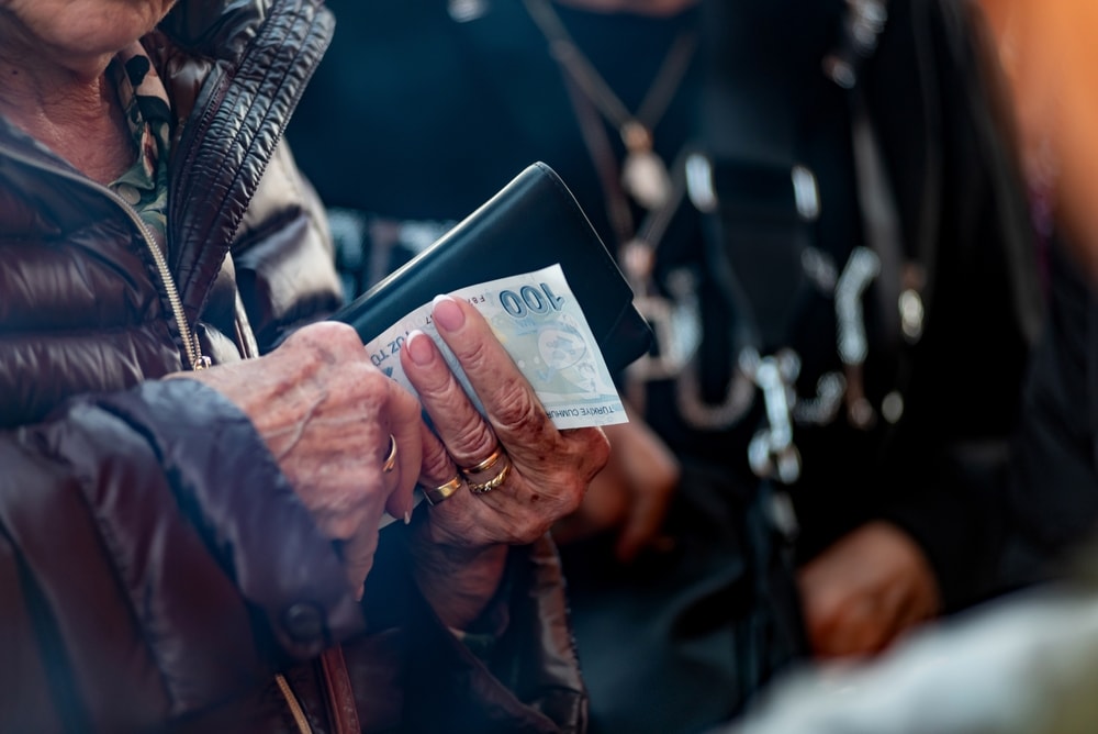 Yaşlılarda yoksulluk patlaması