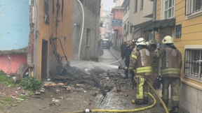 Fatih'te yangın: 1 kişi hayatını kaybetti