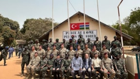 Mehmetçik'ten Gambiya askerine eğitim