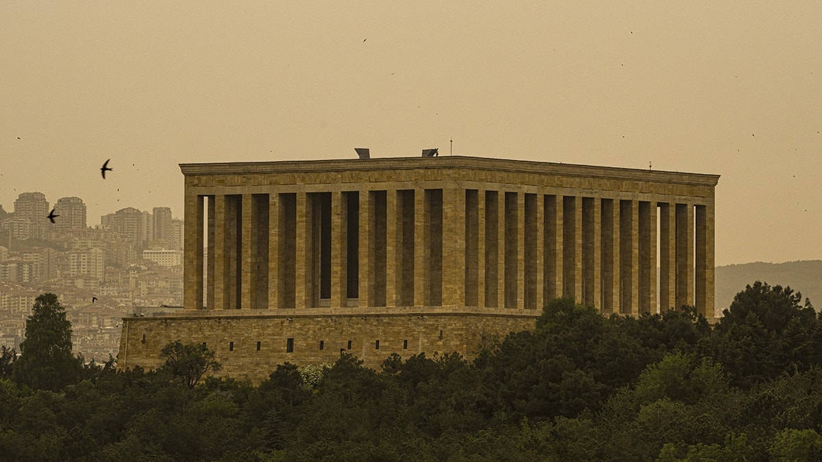 Çöl tozu gitti, sağanak kapıda