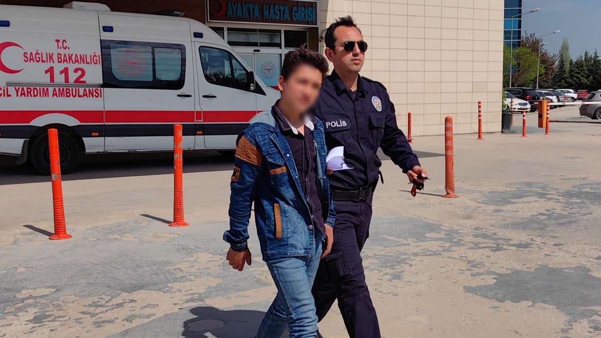 Çaldığı motosikletle polisin 'dur' ihtarına uymayan Suriyeli, takiple yakalandı