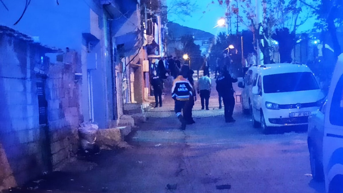 Diyarbakır’da silahlı kavga: Ölü ve yaralılar var