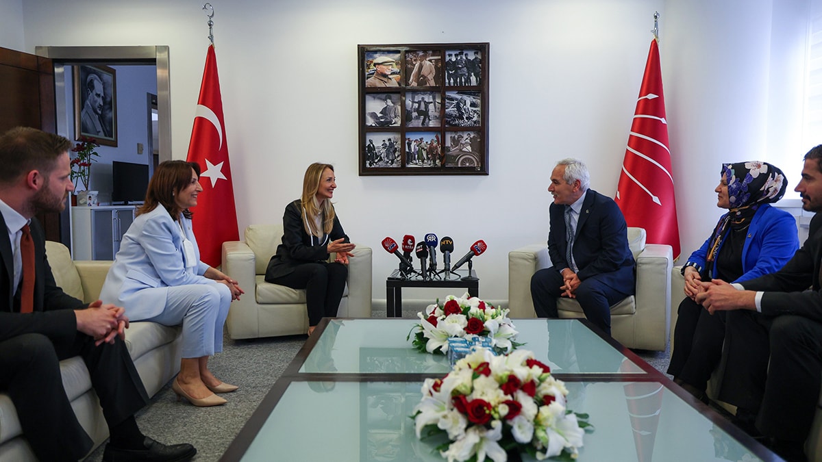 16 partiden CHP'ye bayram ziyareti