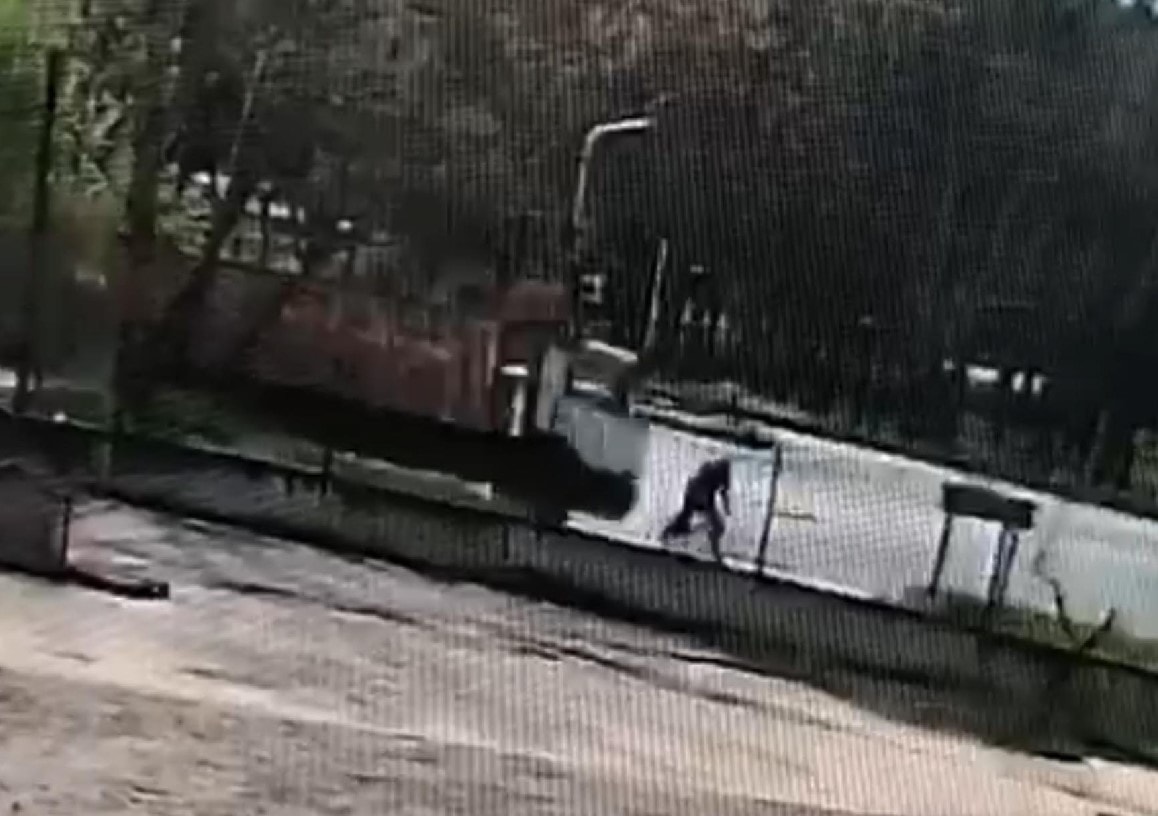 Alkollü kamyon sürücüsü 19 yaşındaki bisikletliyi sürükledi... Durumu ağır